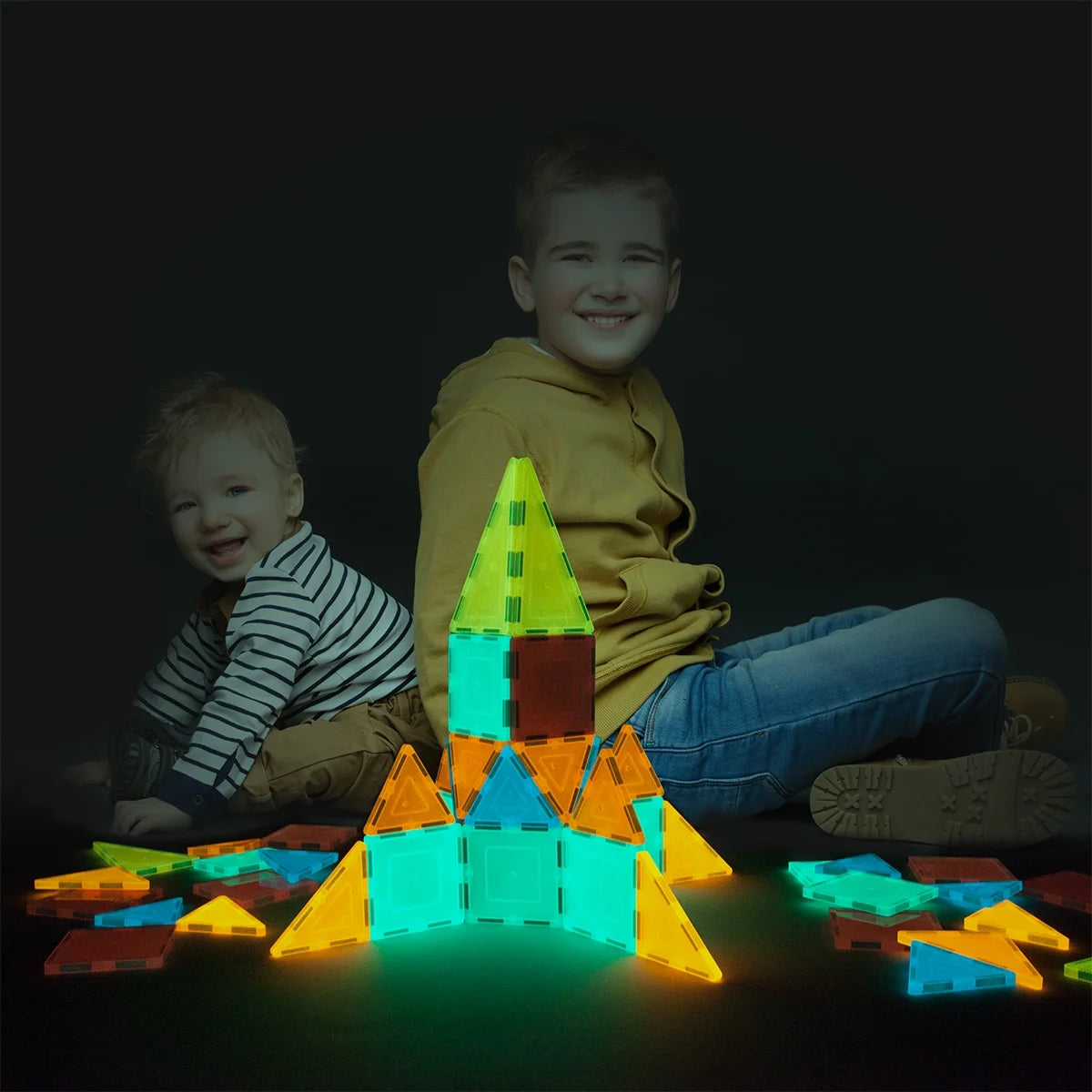 PICASSO-TILES Glow in the Dark Magnetic Building Blocks - Fun STEM Educational Toy for Kids Ages 3 and Up