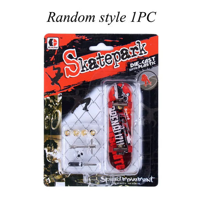 Ultimate Finger Skateboard Kit with Ramps - Tech Deck Skate Park Set for Aspiring Pro Riders!