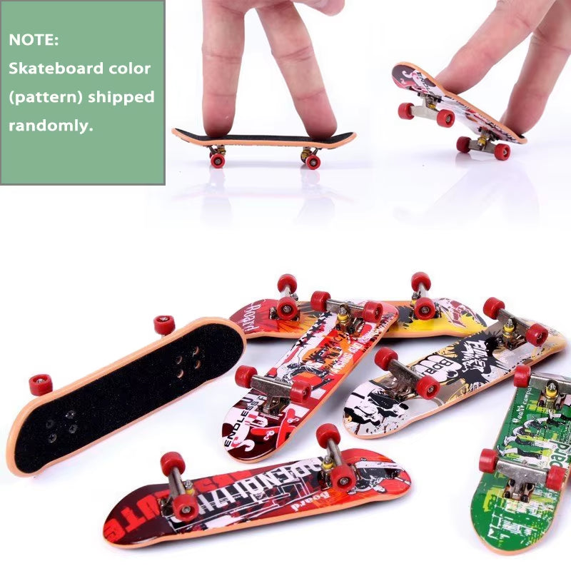 Ultimate Finger Skateboard Kit with Ramps - Tech Deck Skate Park Set for Aspiring Pro Riders!